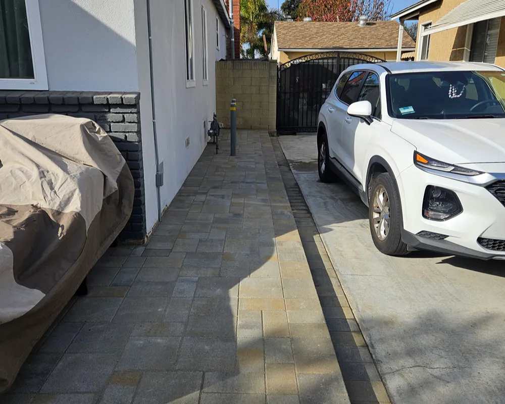 Custom residential landscaping and hardscaping in Placentia, California